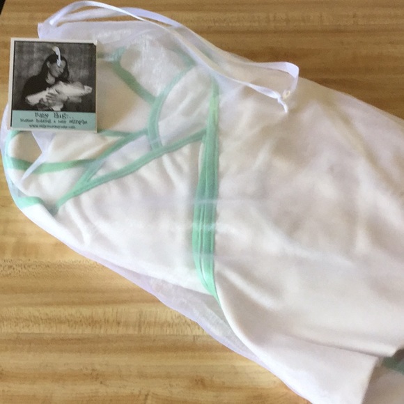 Infant Swaddler Wrap - Picture 1 of 7